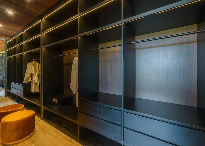 Casa Infinito - Style 8 Bedroom In فيلة تْشانغو