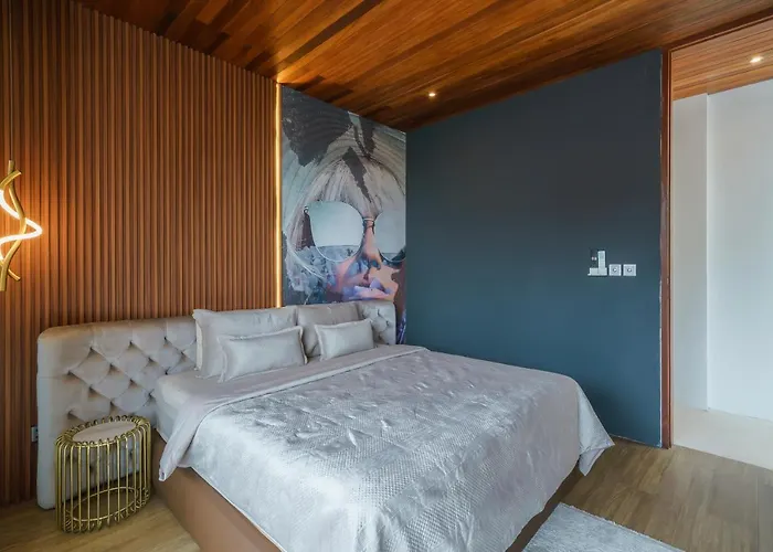 Casa Infinito - Style 8 Bedroom In فيلة