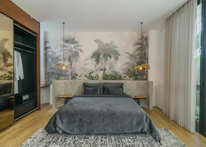 Casa Infinito - Style 8 Bedroom In